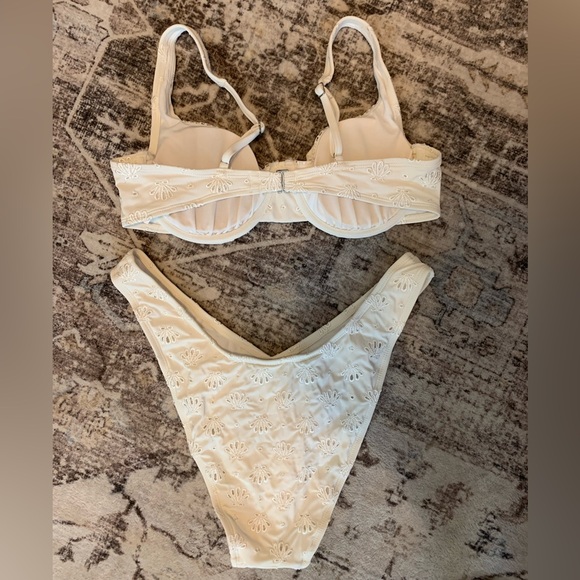 Wild fable Cream lace shell bikini - Picture 4 of 5